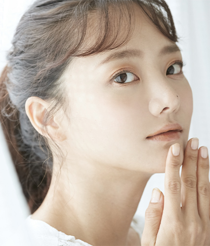 눈 밑 리프팅 이미지